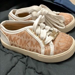Michael Kors girls shoes